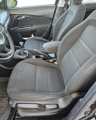 Fiat Tipo cena 37800 przebieg: 180000, rok produkcji 2017 z Międzychód małe 92